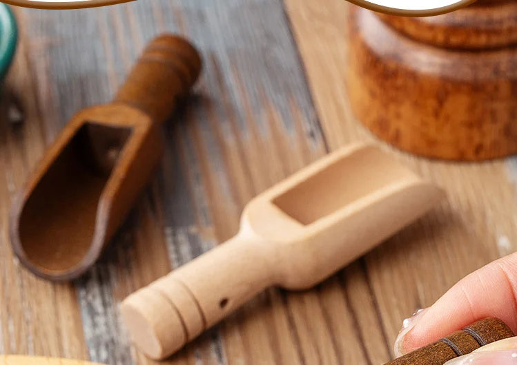 Wooden Handle Scoop
