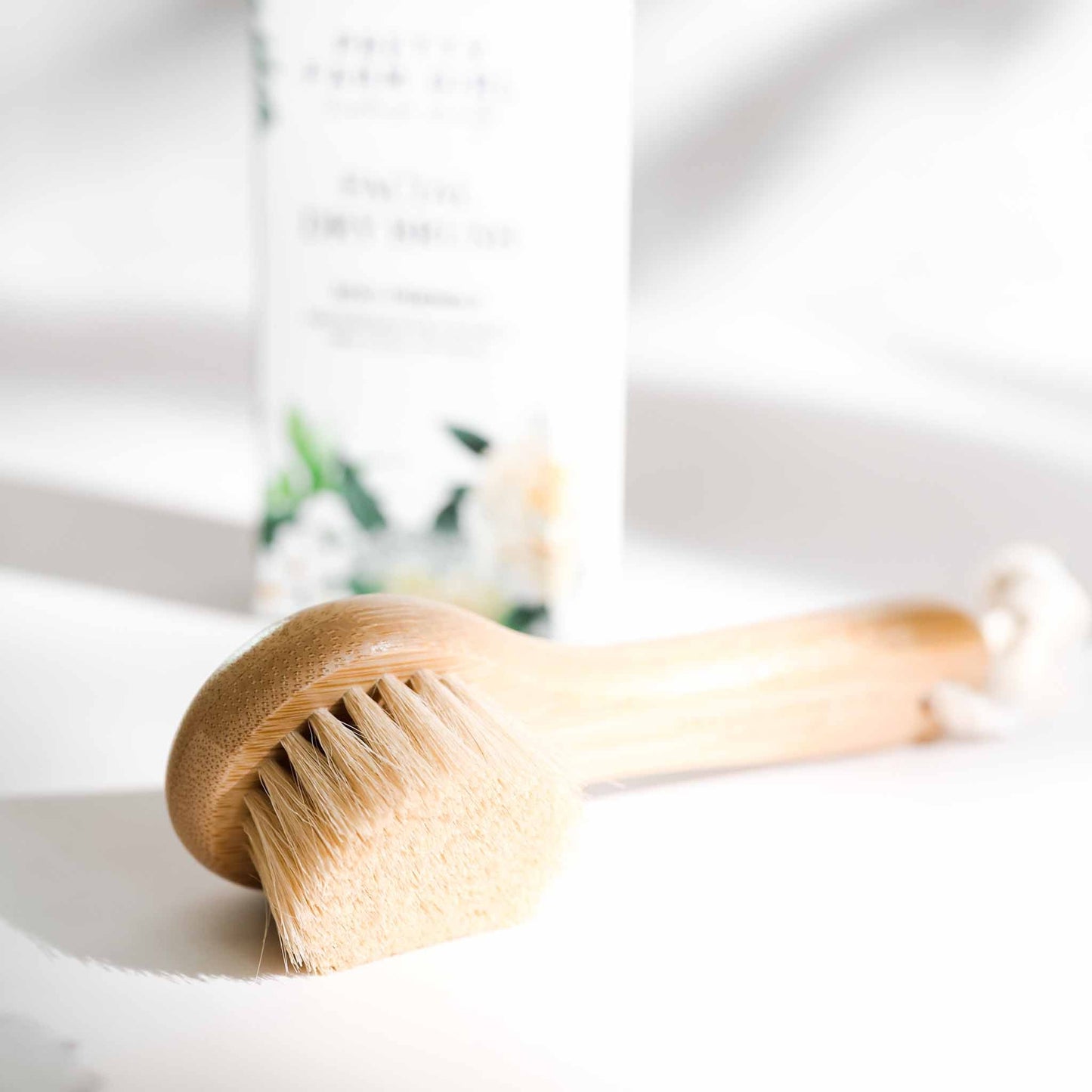 Cepillo facial seco