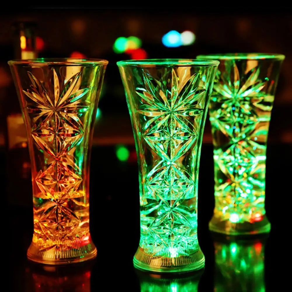 Snowflake LED Flashing Color Change Water Activated Light up Beer Whisky Cup
