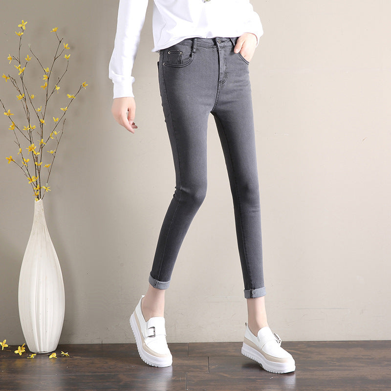 Pantalones elásticos ajustados