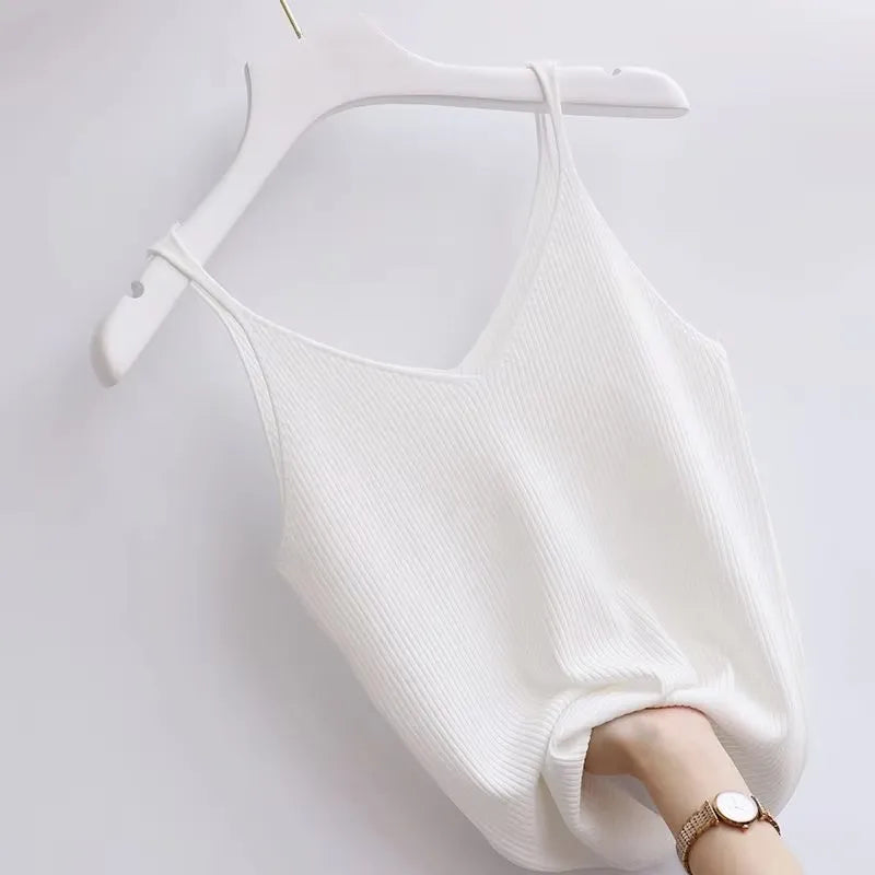 Conjunto de Top de Manga Larga Calado + Falda Vaquera de Tirantes
