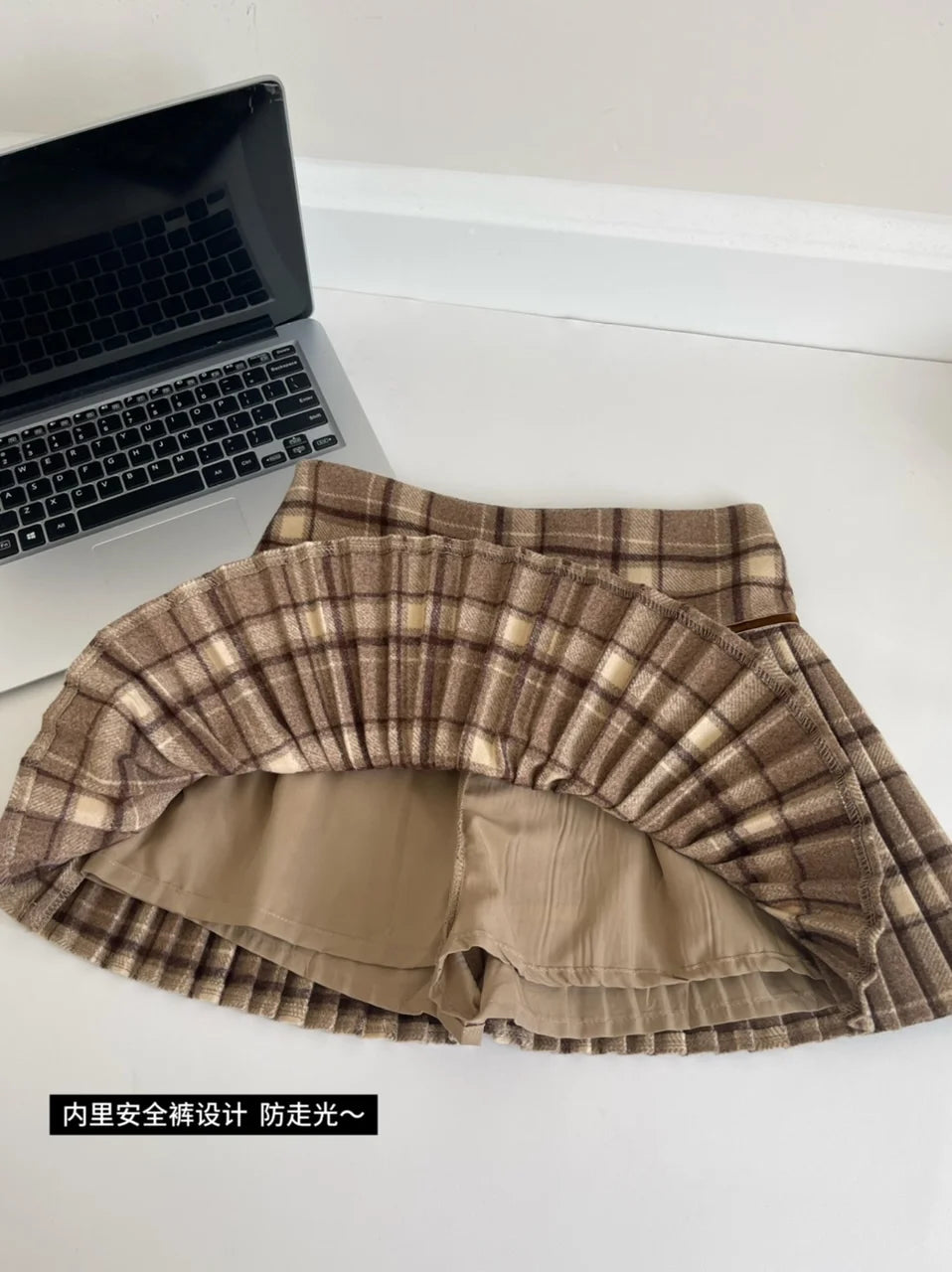 Minifalda plisada a cuadros