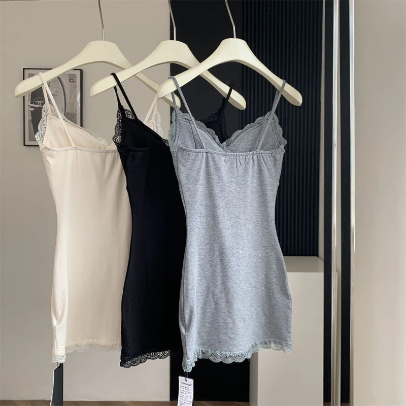 Vestidos sin mangas sexys de encaje para mujer, vestido ajustado coreano de moda, Mini Vestidos con almohadilla para el pecho, ropa de club