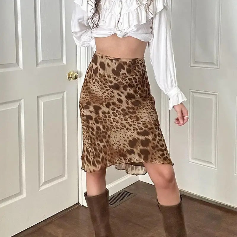 Falda de malla con estampado de leopardo