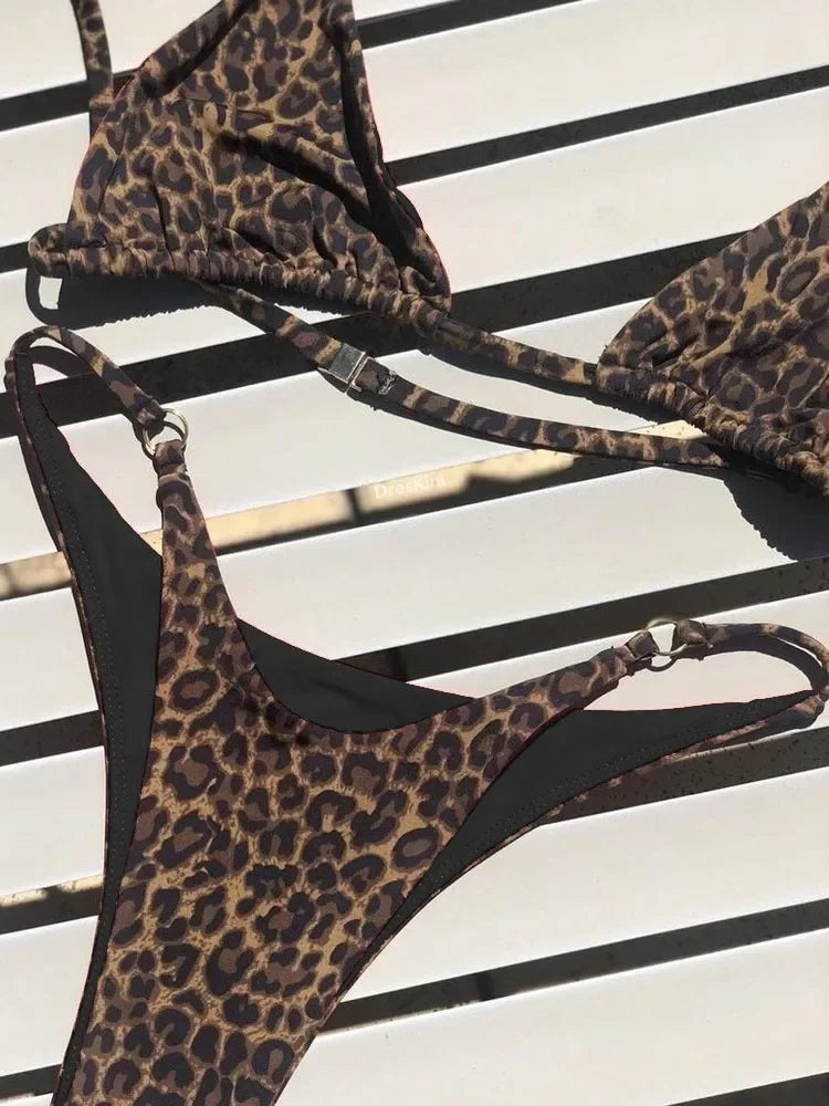 Bikini push-up con vendaje y estampado de leopardo