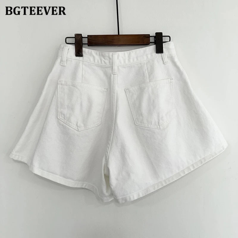 BGTEEVER Pantalones Cortos de Mezclilla con Bolsillos Sueltos de Pierna Ancha para Mujer, Shorts Casuales de Jean de Cintura Alta con Un Solo Botón para Damas