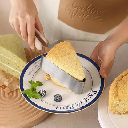 Cake Slicer