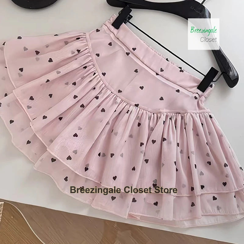 Conjunto de Camisa de Lunares y Minifalda