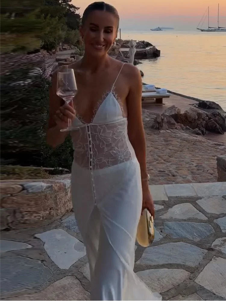 Conjunto Elegante de Top y Pantalones con Encaje