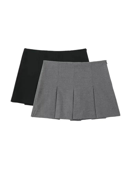 Pleated Short Skirt