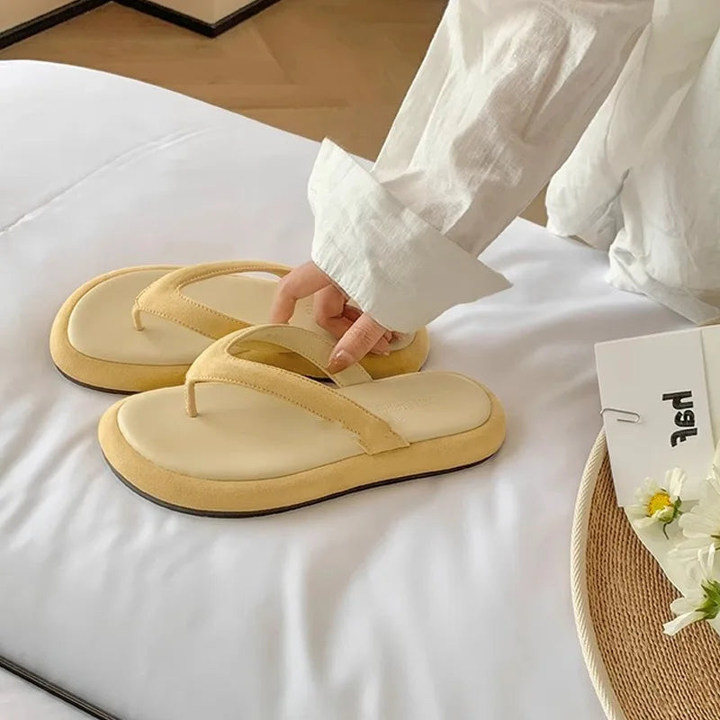 chanclas de mujer de colores caramelo, nuevo diseño, cómodas, para playa, zapatos deslizantes, sandalias de plataforma para mujer, de verano, para exterior, tipo jandal
