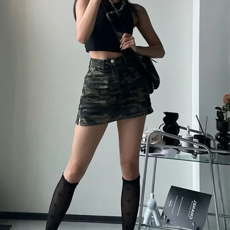 Falda cargo de camuflaje