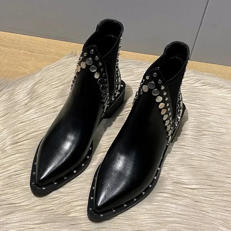 2025 Botines de Mujer Nuevos, Sexy, con Punta Fina, Estilo Punk, Decorados con Remaches, Botas de Caballero para Mujer, Botines Cortos Cálidos y a la Moda para Invierno