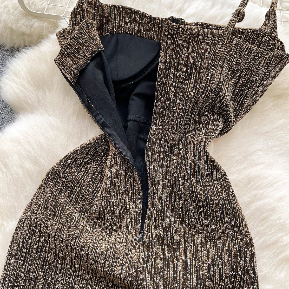 sleeveless glitter Backless Off Shoulder mini dress