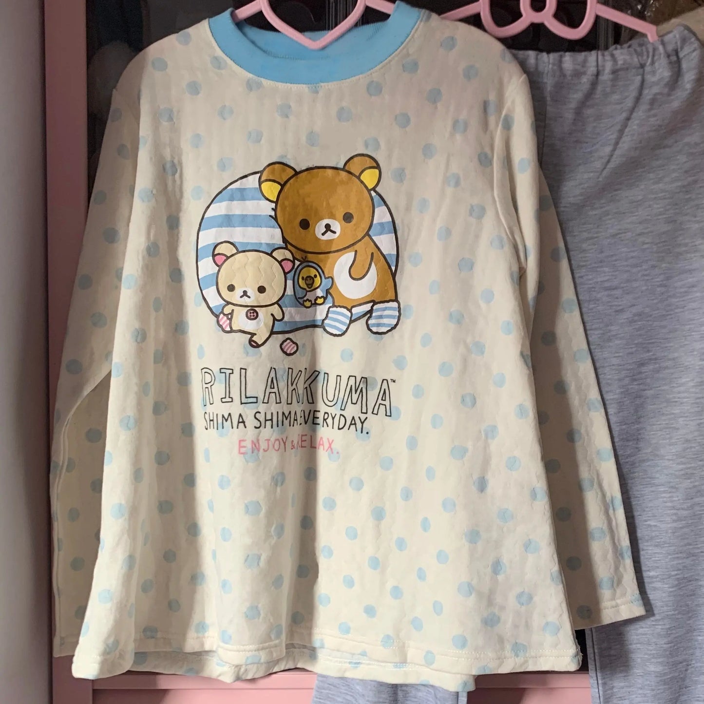 Camiseta Suelta de Manga Larga con Oso de Dibujos Animados y Lunares