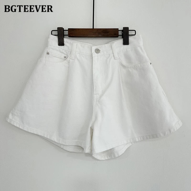 BGTEEVER Pantalones Cortos de Mezclilla con Bolsillos Sueltos de Pierna Ancha para Mujer, Shorts Casuales de Jean de Cintura Alta con Un Solo Botón para Damas