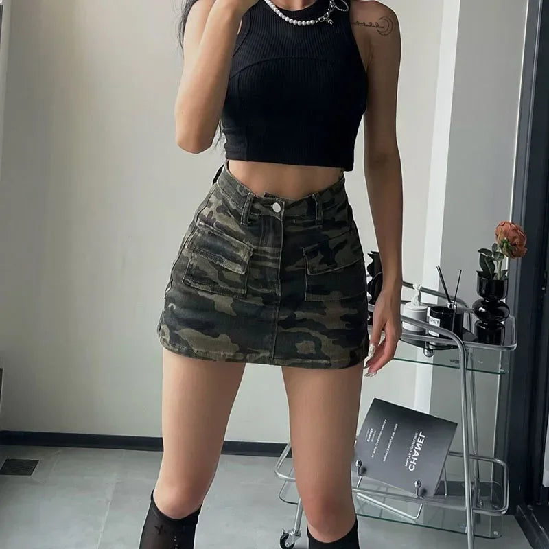 Falda cargo de camuflaje
