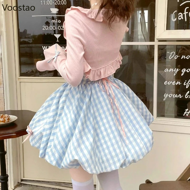 Conjunto de Cárdigan Corto y Vestido de Tirantes a Cuadros con Lazo