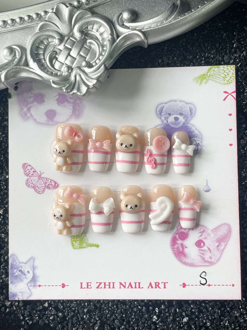 Uñas Postizas Kawaii con Diseño 3D de Oso Cuadradas Cortas