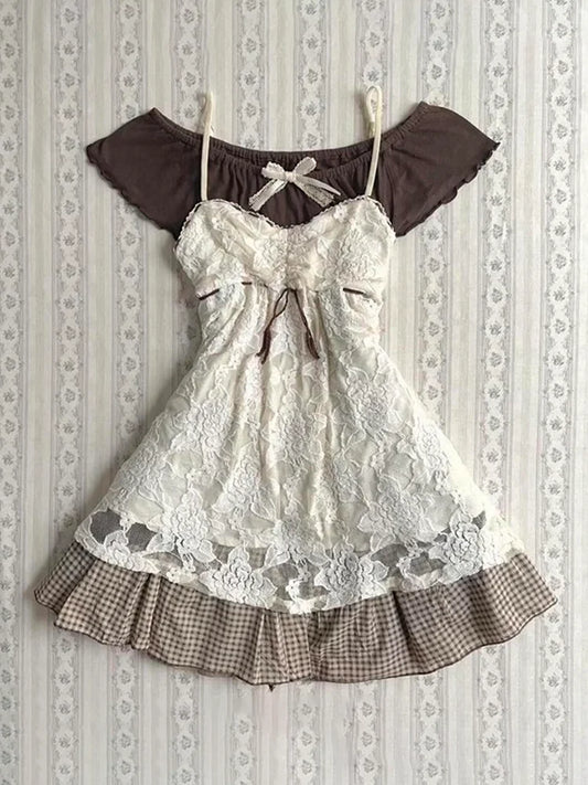 Conjunto de tres piezas de camisola de encaje y manga corta