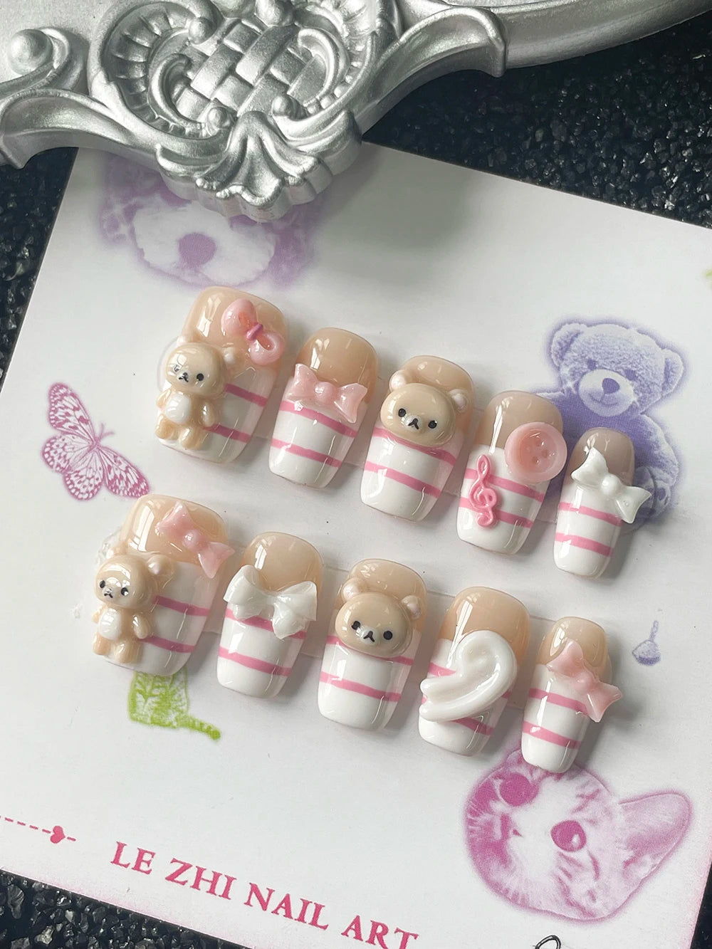 Uñas Postizas Kawaii con Diseño 3D de Oso Cuadradas Cortas