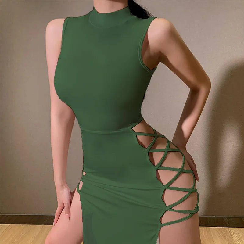 Vestido con cuello redondo y vendaje cruzado