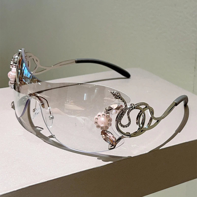 Gafas de sol sin montura con pedrería