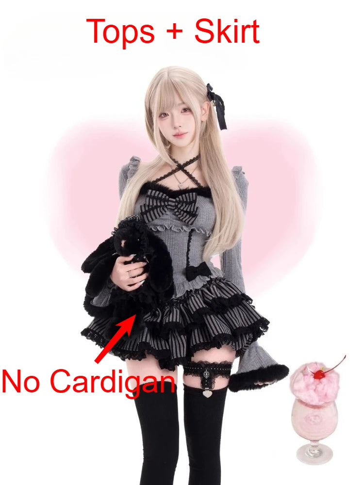 Conjunto de Cárdigan Tejido con Lazo y Minifalda Escocesa con Volantes