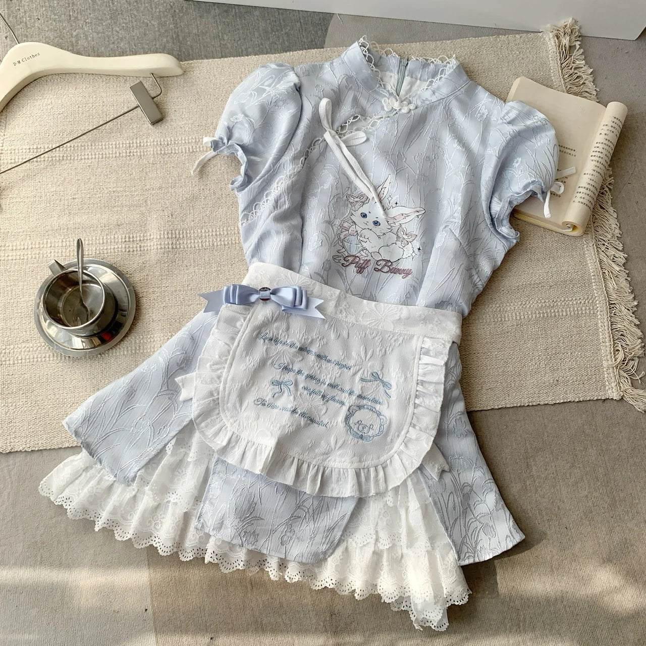 Conjunto de Top de Diseño + Falda de Talle Alto