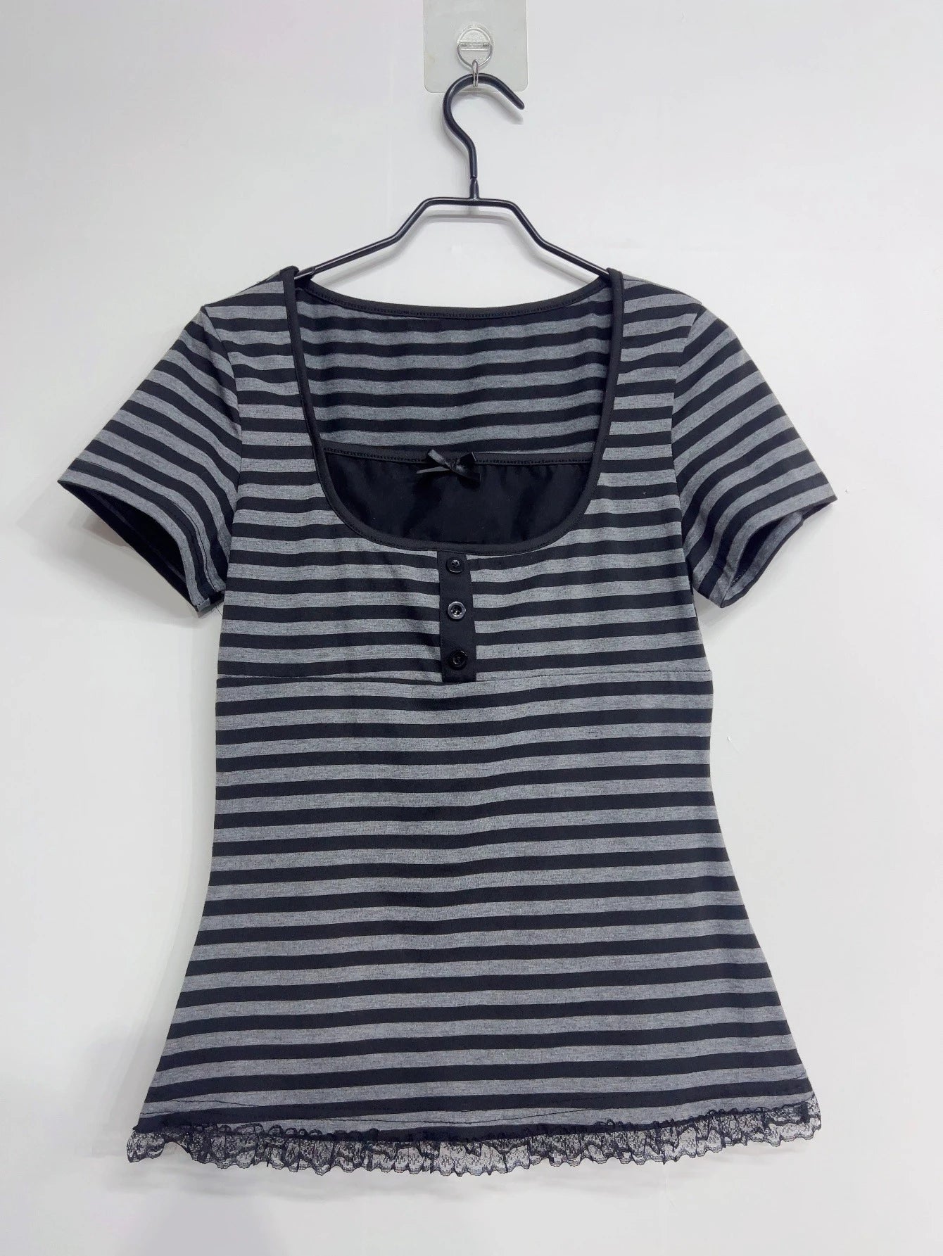 Stripe Graphic T-shirt