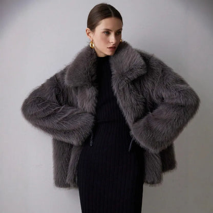 2025 Otoño Invierno Nueva Moda Chaqueta de Mujer de Pelo Sintético de Color Liso con Cuello Vuelto Manga Larga Sencilla Básica Elegante Abrigo Femenino