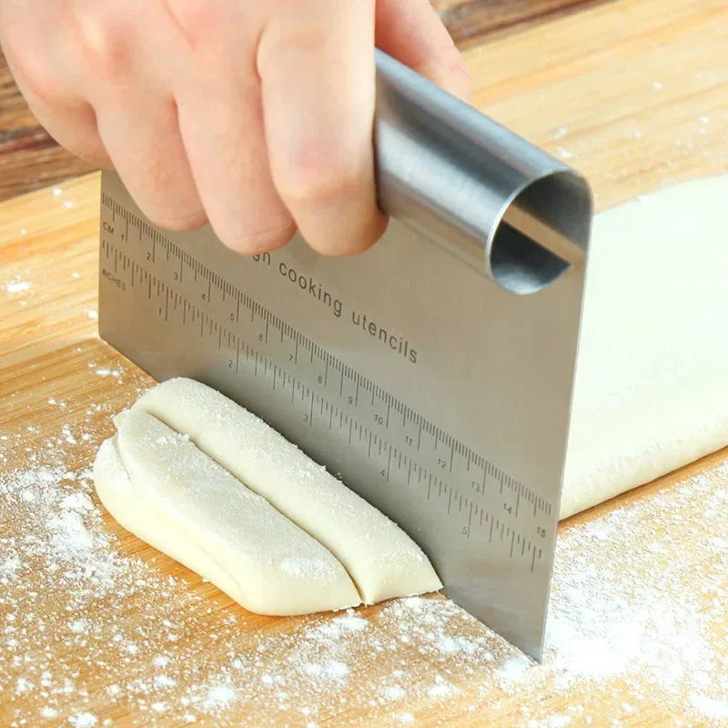 Stainless Steel Cutter With Scale