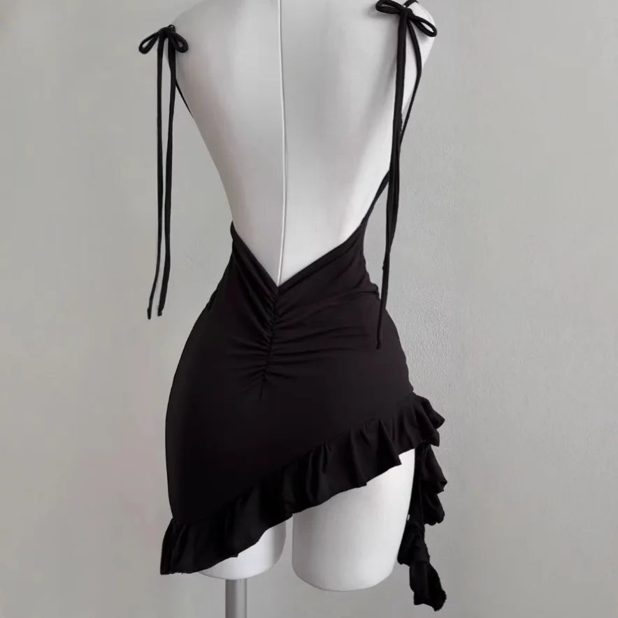 Minivestido sexy sin mangas y sin espalda para mujer 2025 Vestidos ceñidos con cordones de Europa y América para verano Vestido negro de fiesta y club de calle