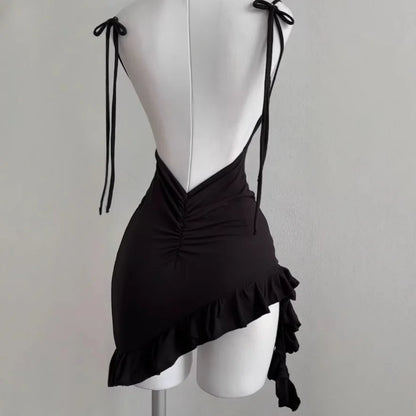 Minivestido sexy sin mangas y sin espalda para mujer 2025 Vestidos ceñidos con cordones de Europa y América para verano Vestido negro de fiesta y club de calle