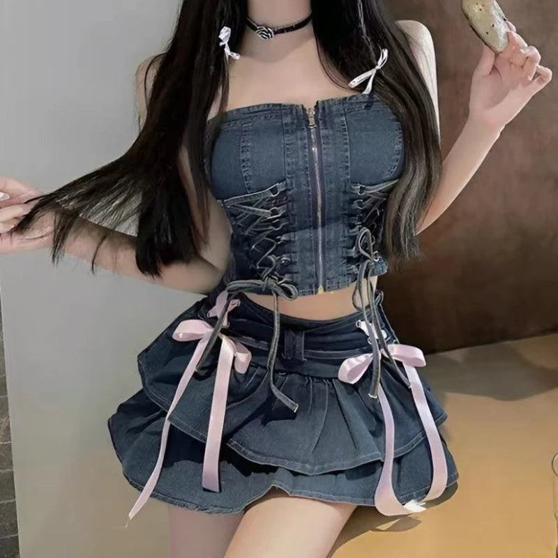 Conjunto de falda vaquera corta y top sin mangas