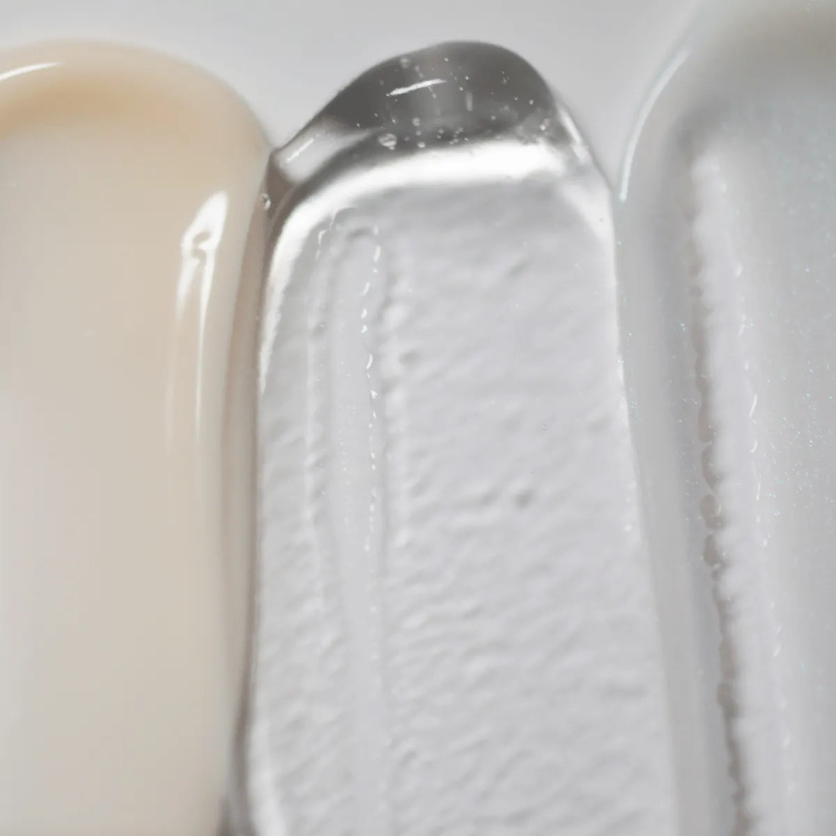 Suero facial y de cuello estimulante con terapia de luz