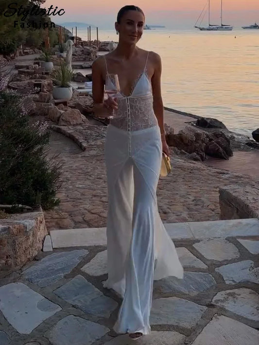 Conjunto Elegante de Top y Pantalones con Encaje