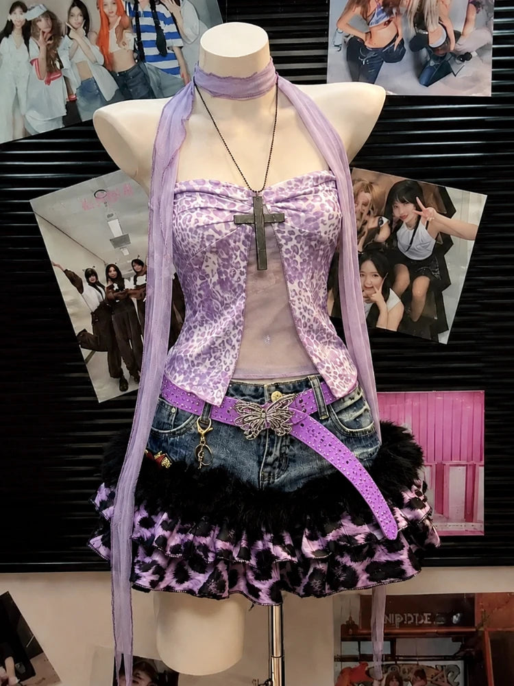 Conjunto de camisola sin mangas y minifalda elegante con estampado de leopardo