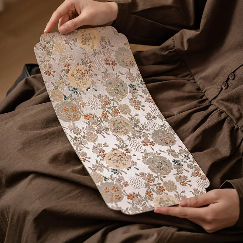Dianthus Flower Double-sided Small Tea Mat