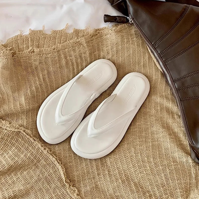 chanclas de mujer de colores caramelo, nuevo diseño, cómodas, para playa, zapatos deslizantes, sandalias de plataforma para mujer, de verano, para exterior, tipo jandal