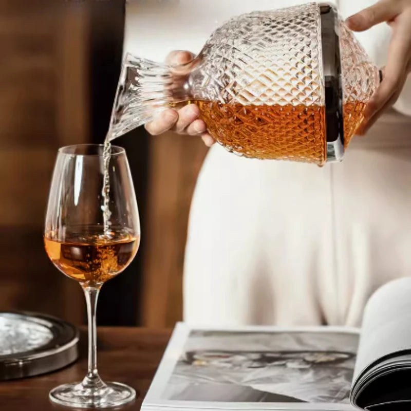 High End Crystal Glass 360 Degree Rotating Decanter Drum