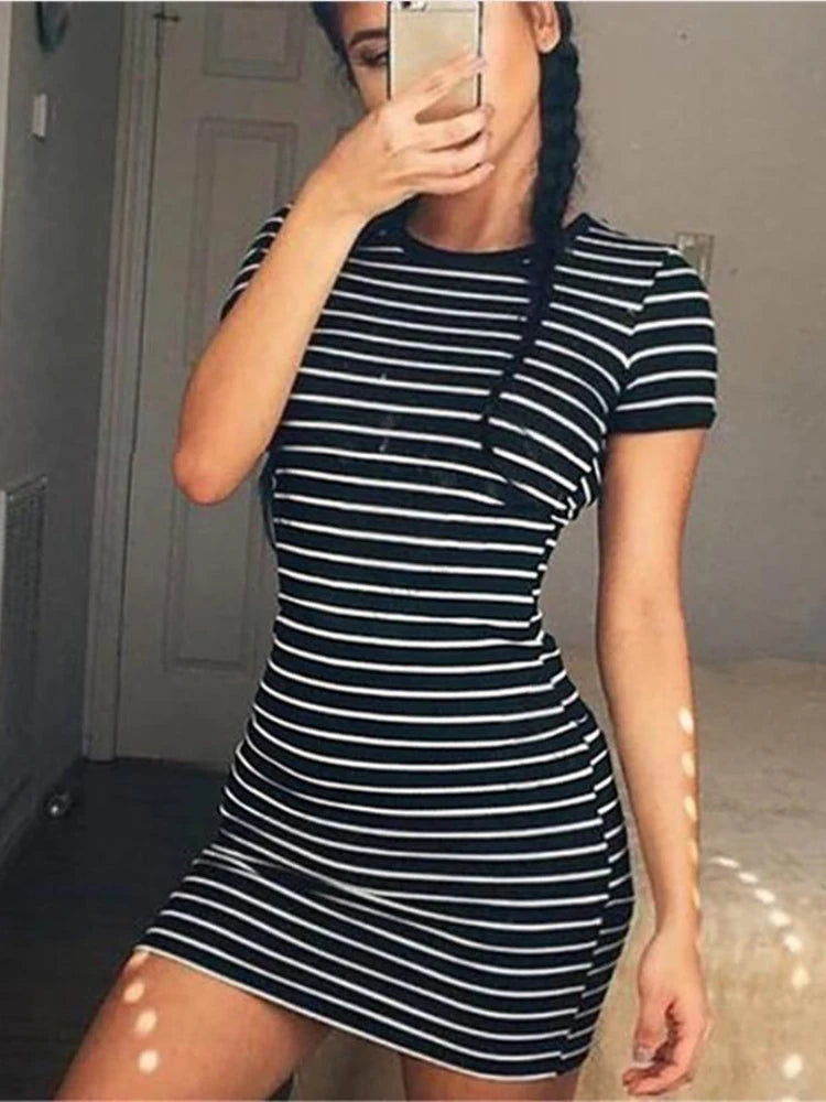 Round Neck Striped long Short-sleeved Dress