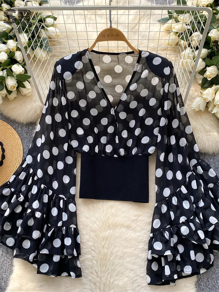 SINGREINY Blusa de lujo con estampado de verano para mujer, manga acampanada, cuello en V, blusas elegantes, ropa de calle, moda para mujer, tops versátiles de vacaciones con estilo Ins