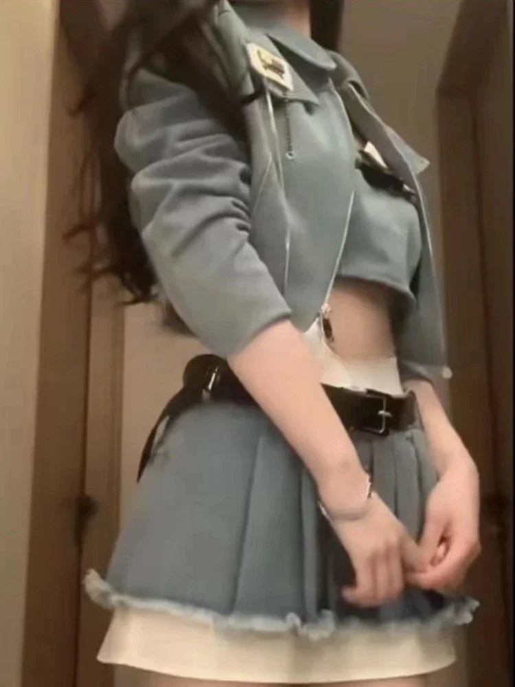 Conjunto de falda vaquera corta y top sin mangas