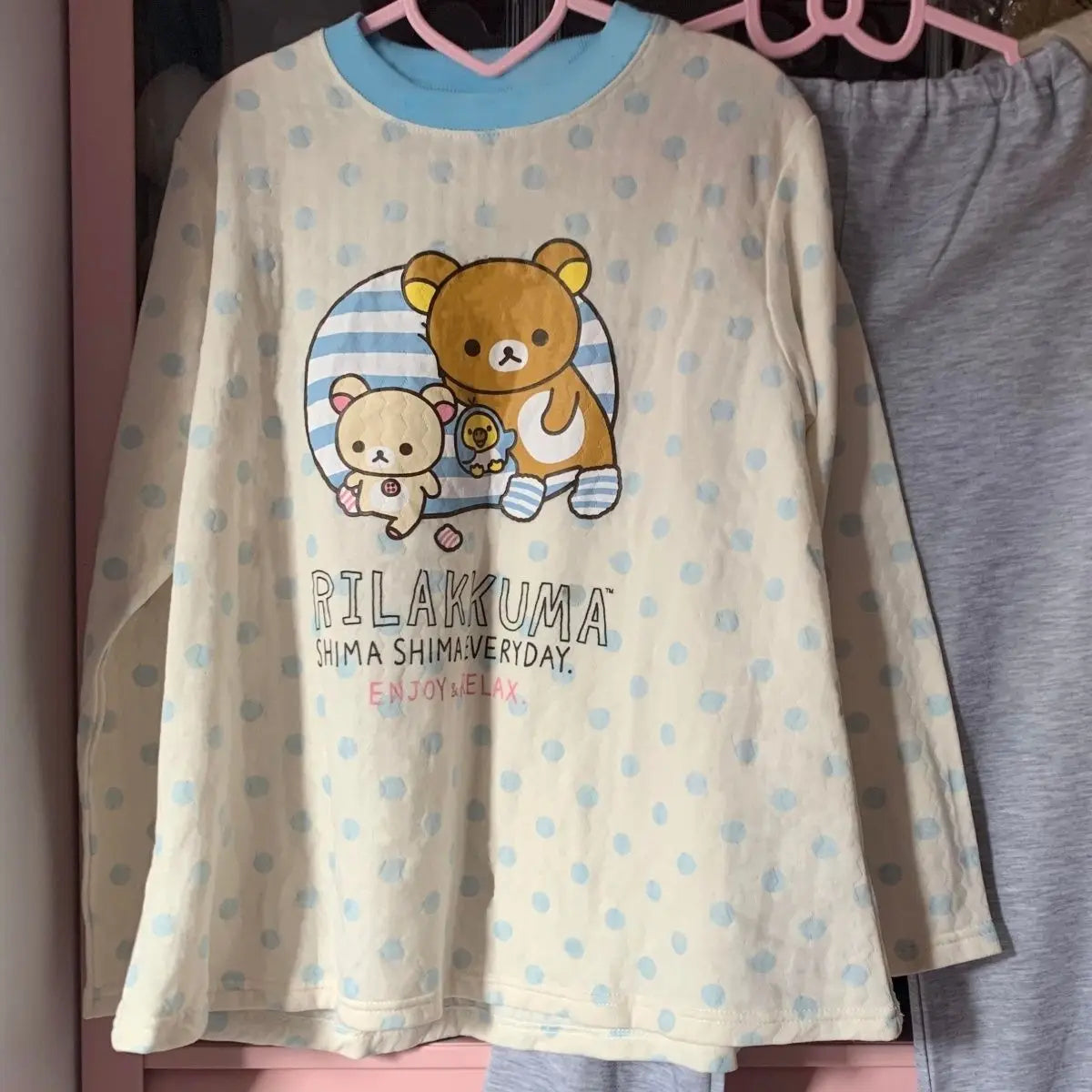 Camiseta Suelta de Manga Larga con Oso de Dibujos Animados y Lunares