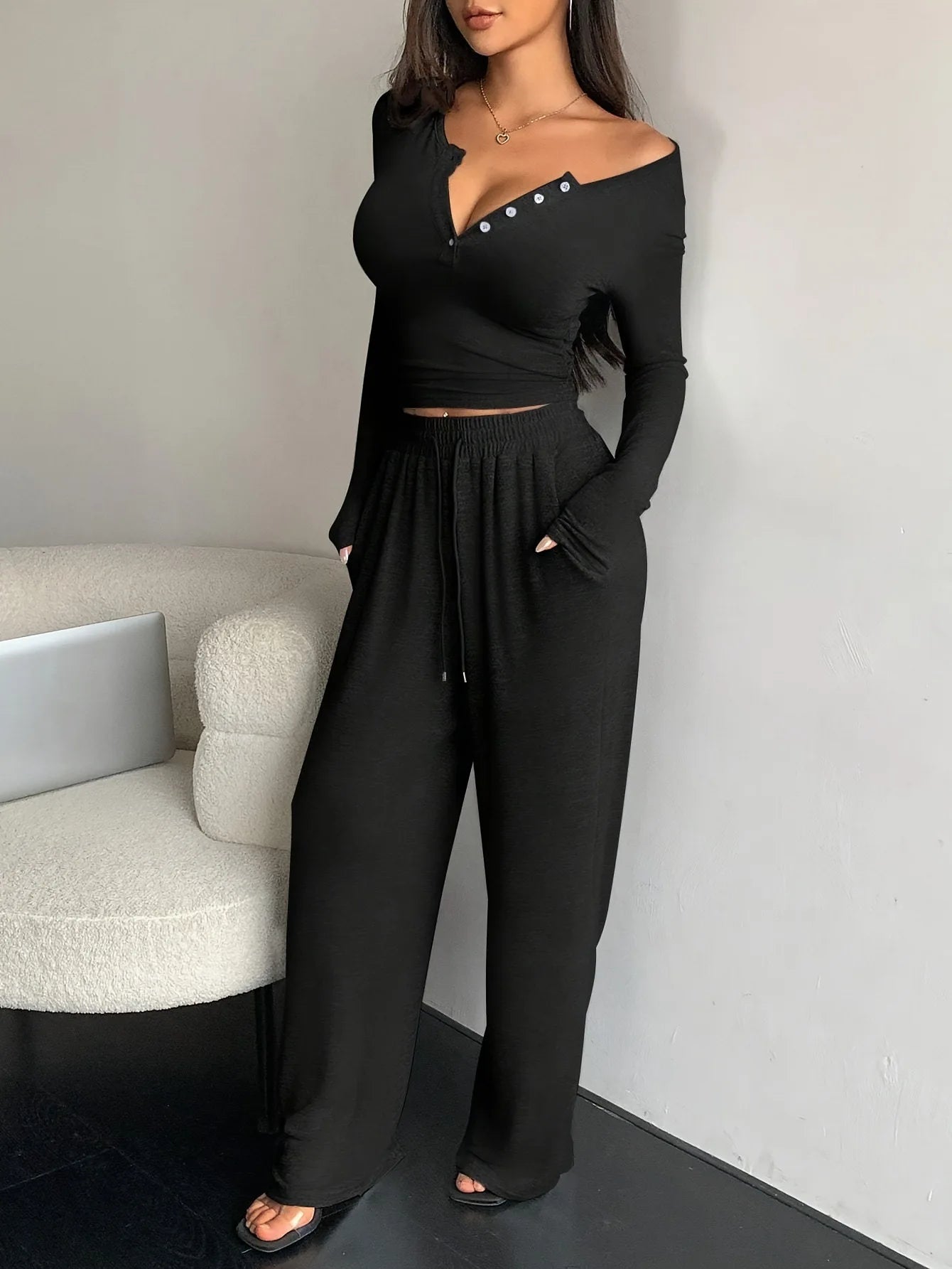 Traje informal de dos piezas para mujer: top de manga larga con botones de color liso y pantalones de pierna ancha con bolsillos y cordón, para primavera/verano.
