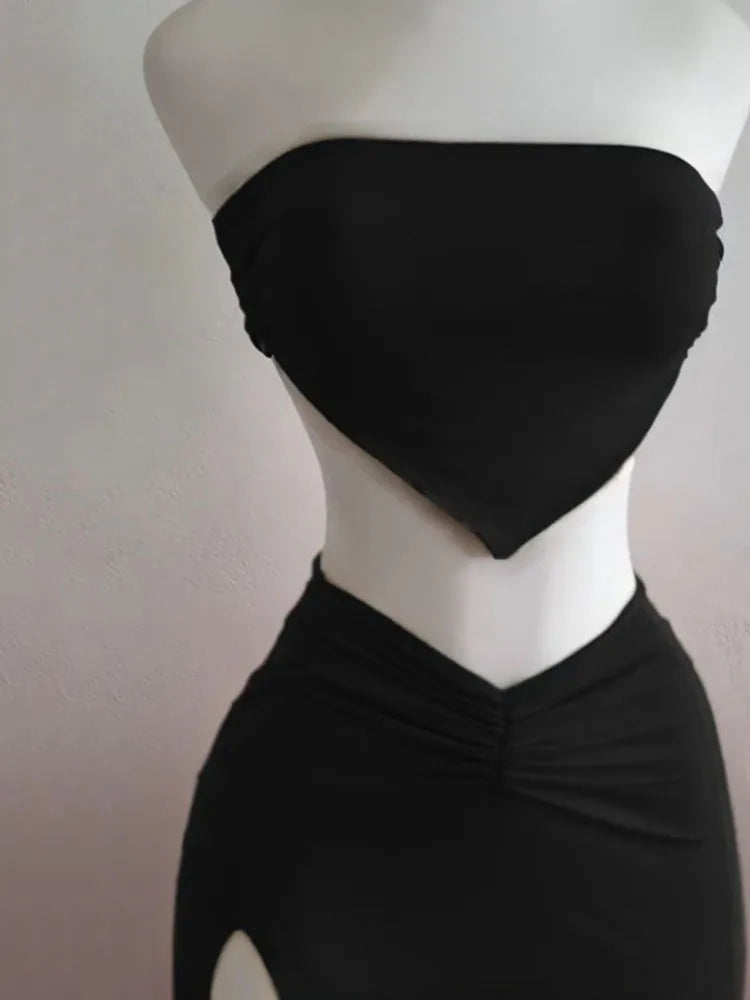 Conjunto de Falda Larga y Top Corto sin Tirantes y sin Espalda