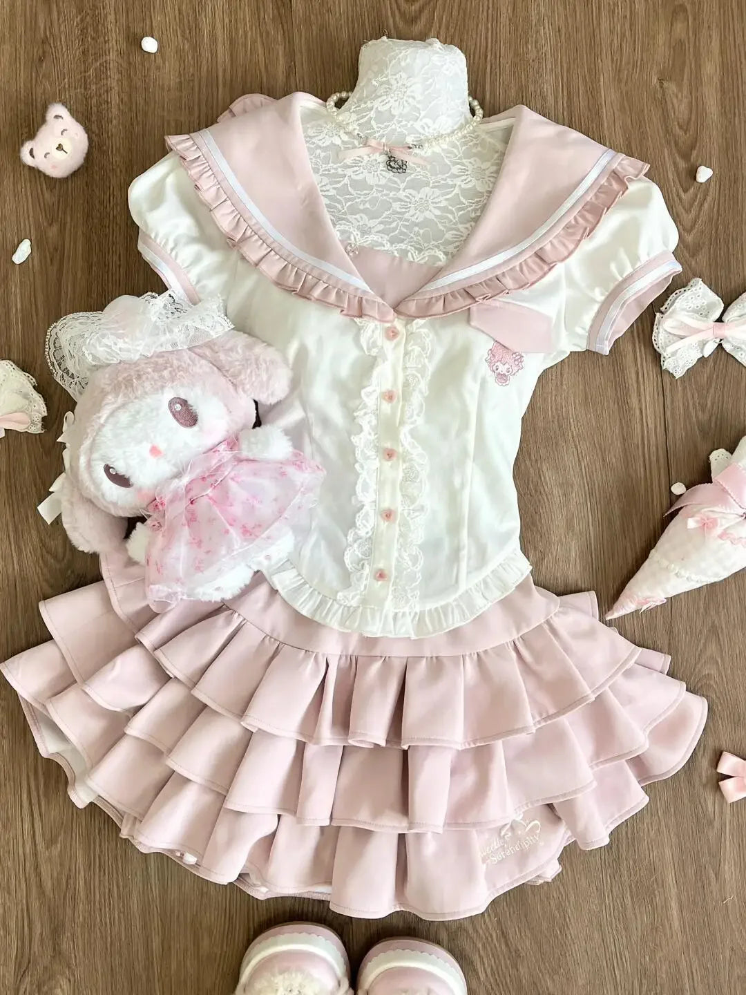 Conjunto de Top de Diseño + Falda de Talle Alto