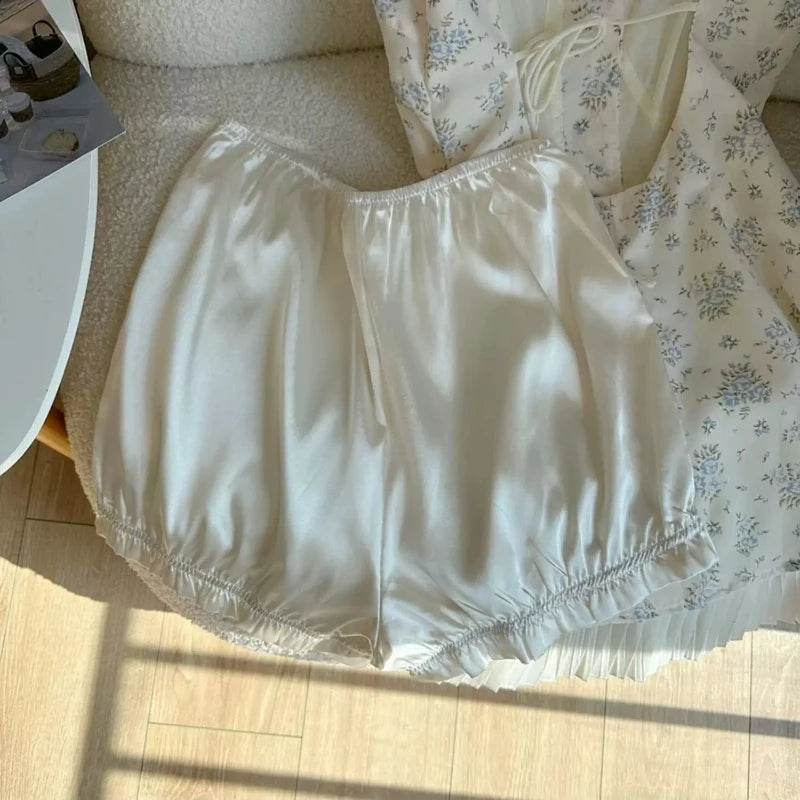 Conjunto de vestido con tirantes florales