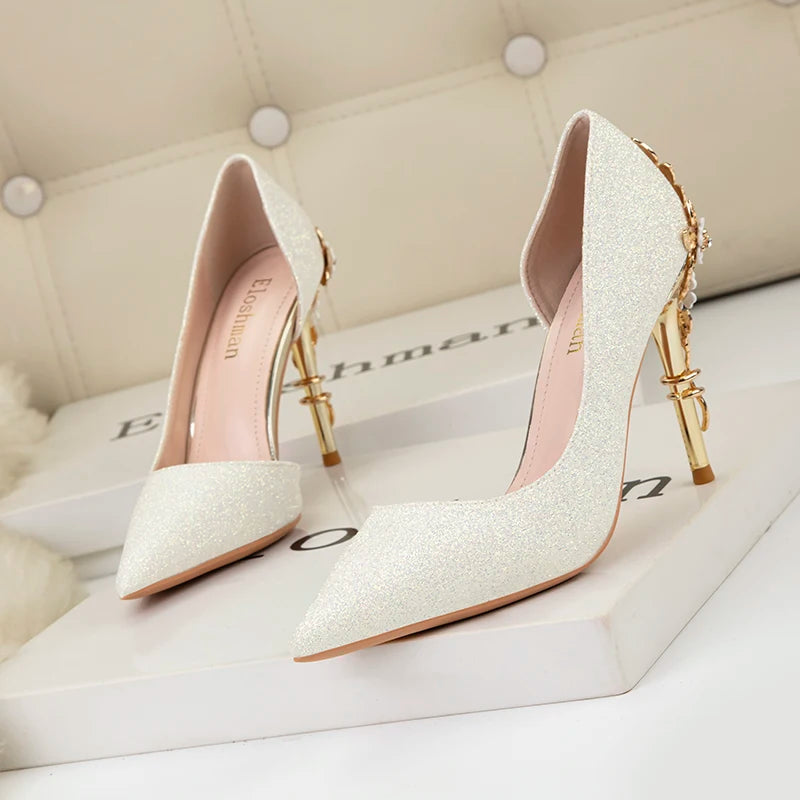 Zapatos de tacón de seda con pedrería